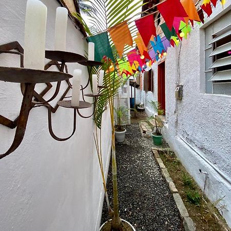 Hostel Dona Generoza Araquari Exteriör bild